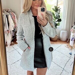 VICI Tayshia Pocketed Coat - Grey